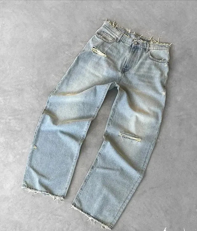 Distressed Baggy Jeans