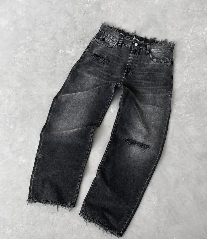 Distressed Baggy Jeans